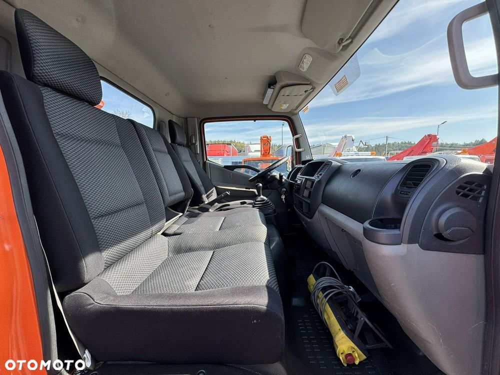 Renault Maxity - 33