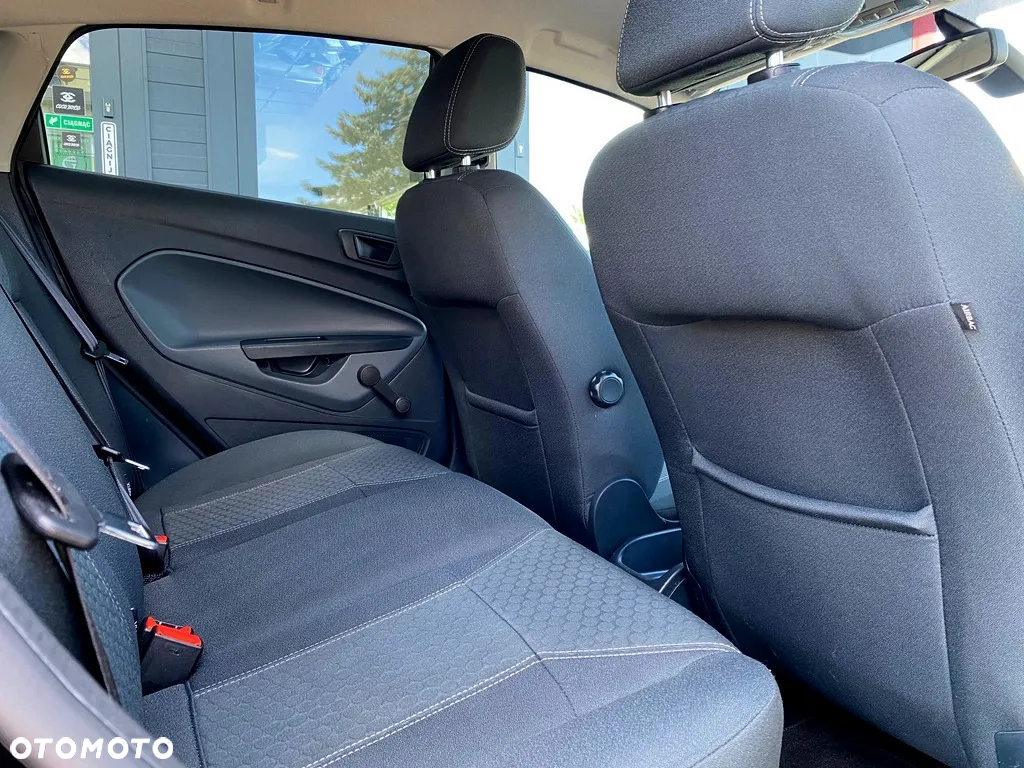 Ford Fiesta 1.25 Titanium - 9