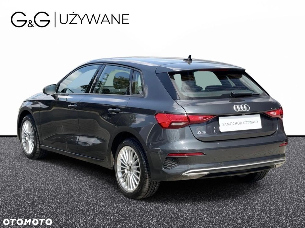 Audi A3 Sportback - 8