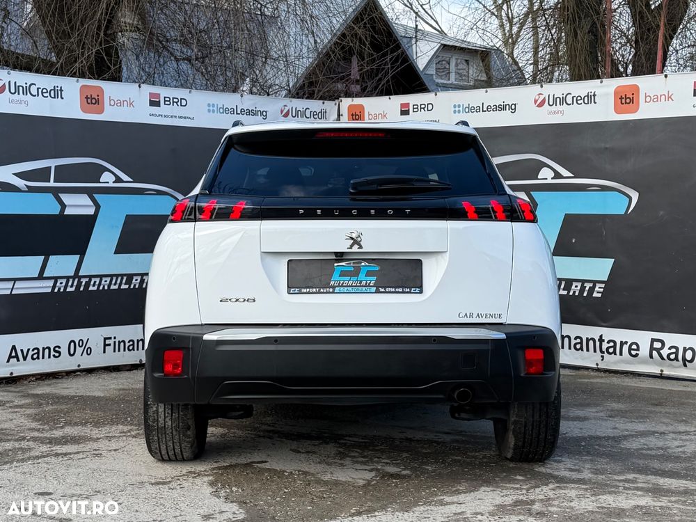 Peugeot 2008 - 5