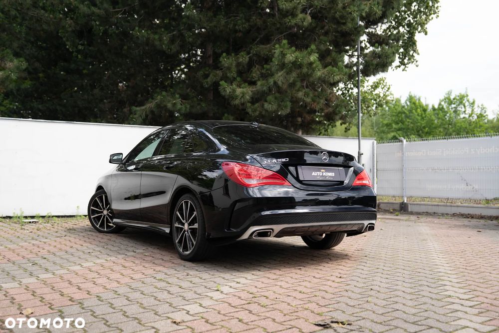 Mercedes-Benz CLA 180 7G-DCT - 6