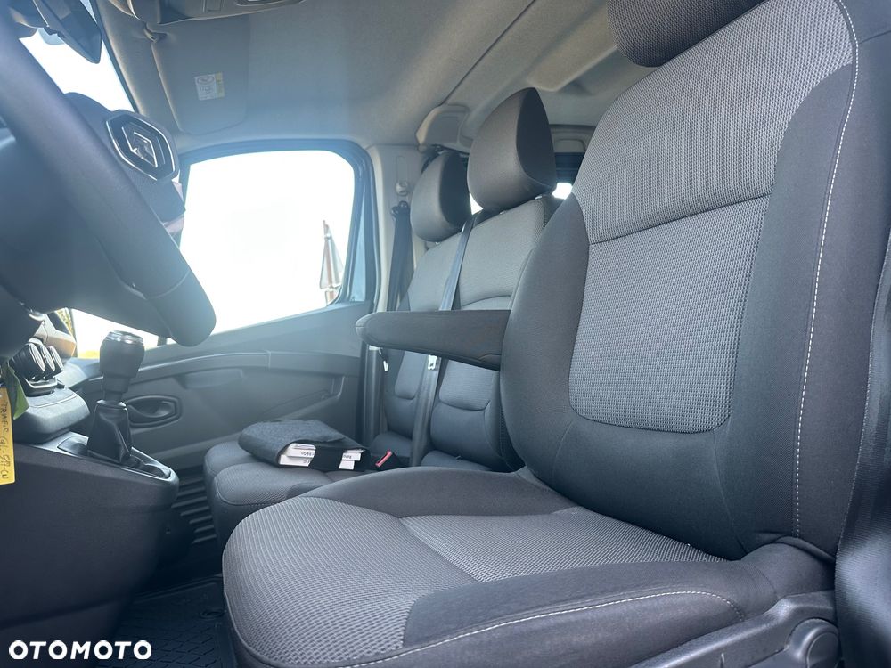 Renault Trafic Blue Grand Life - 18