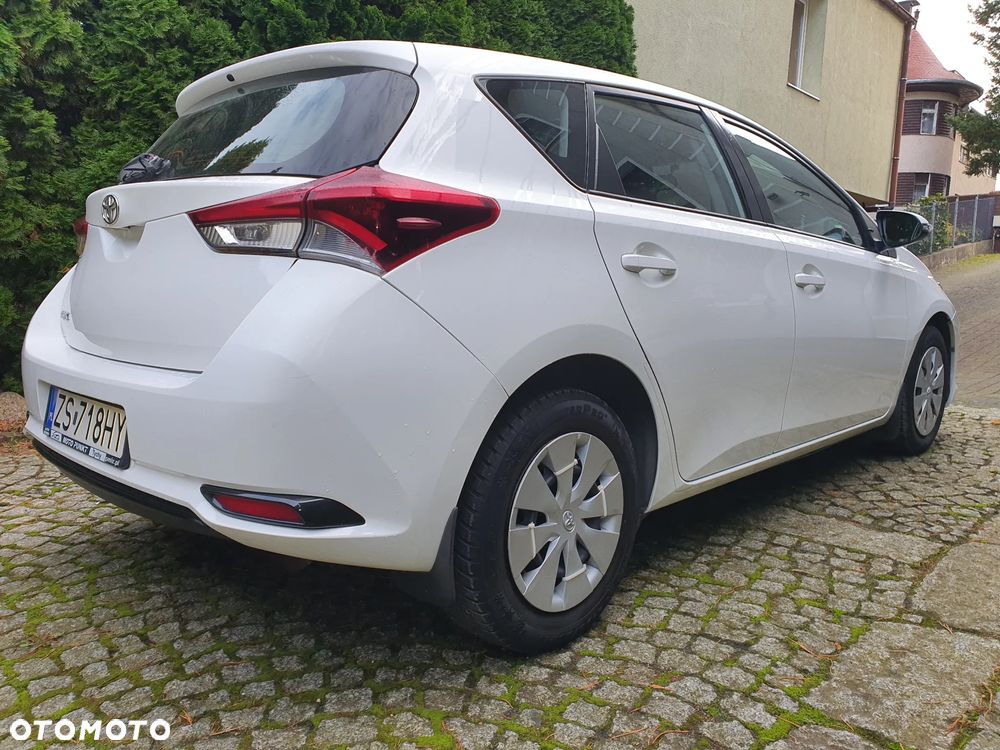 Toyota Auris 1.33 VVT-i Active - 7