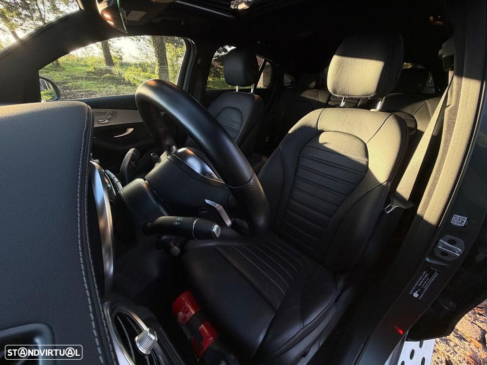 Mercedes-Benz GLC 300 de Coupé 4Matic - 32