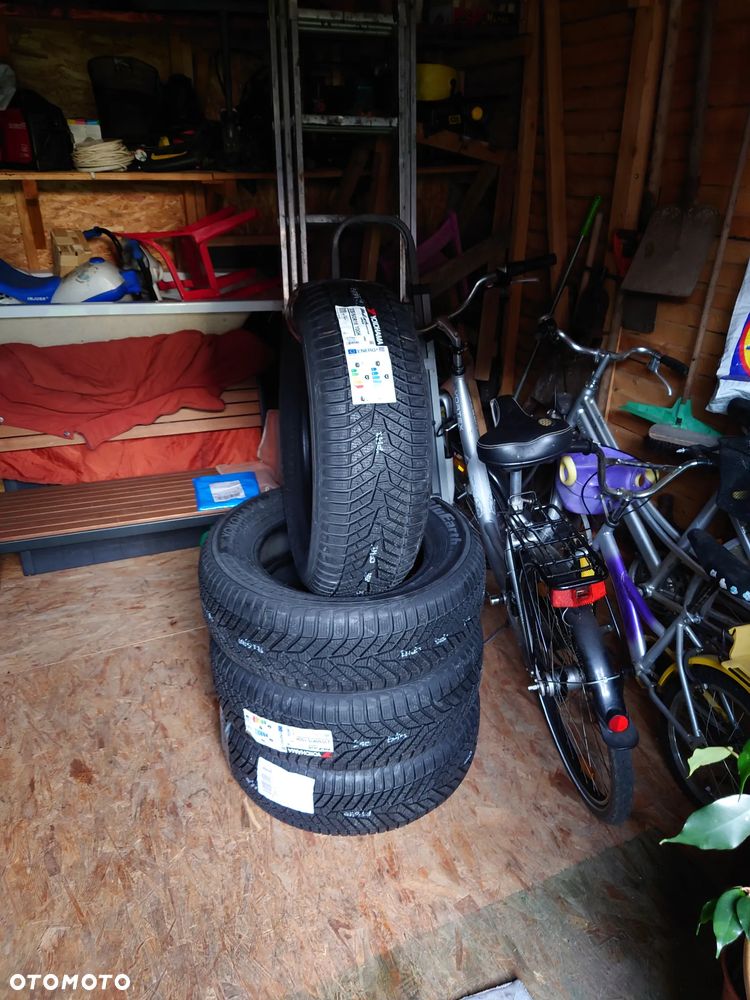 Ford Kuga 2.0 TDCi AWD Titanium - 22