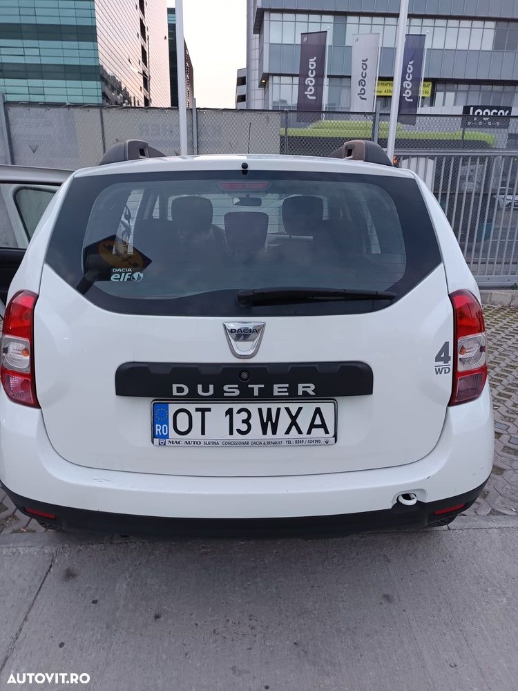 Dacia Duster 1.5 dCi 4x4 Laureate - 11