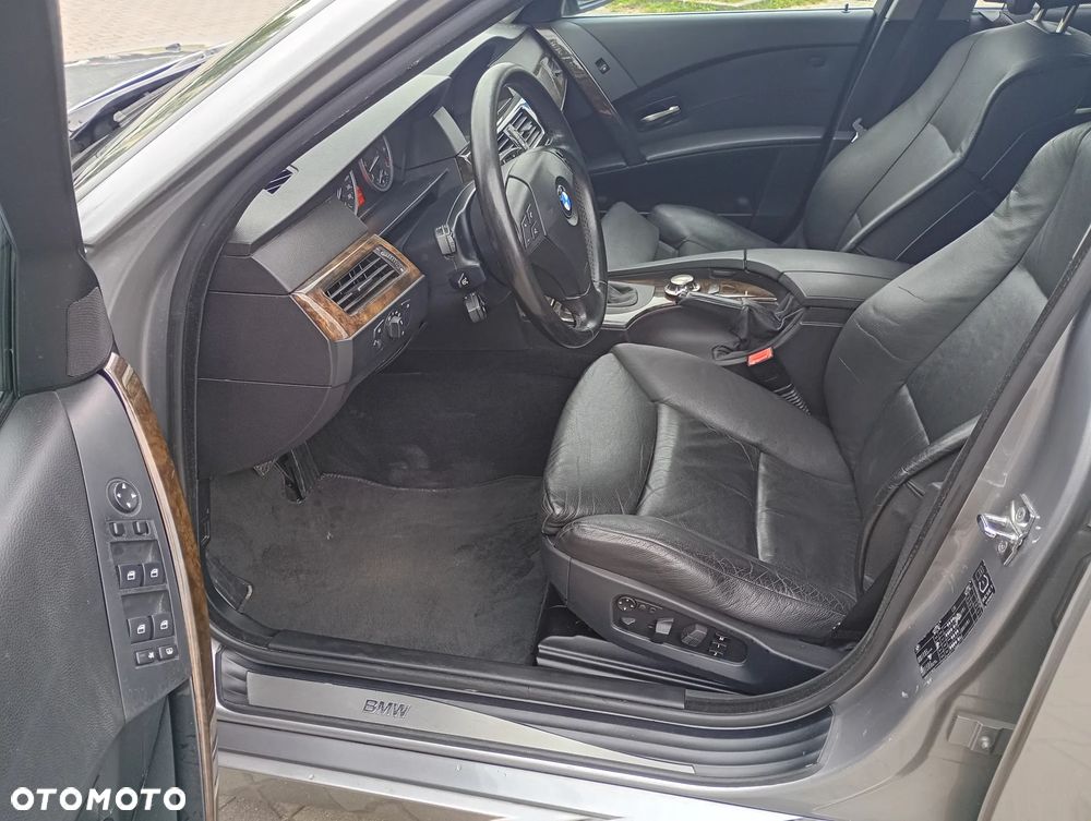 BMW Seria 5 - 17