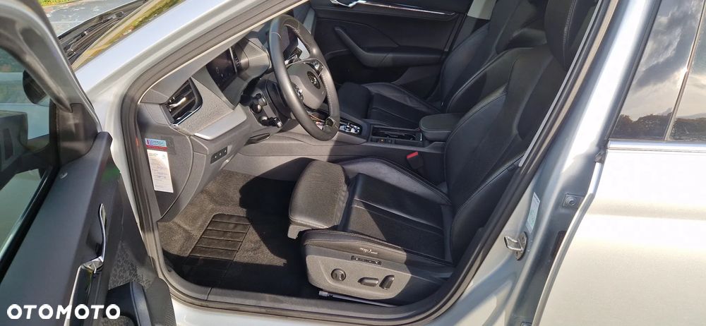 Skoda Octavia 2.0 TDI SCR Style DSG - 6