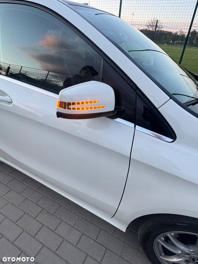 Mercedes-Benz Klasa B 180 (BlueEFFICIENCY) - 39