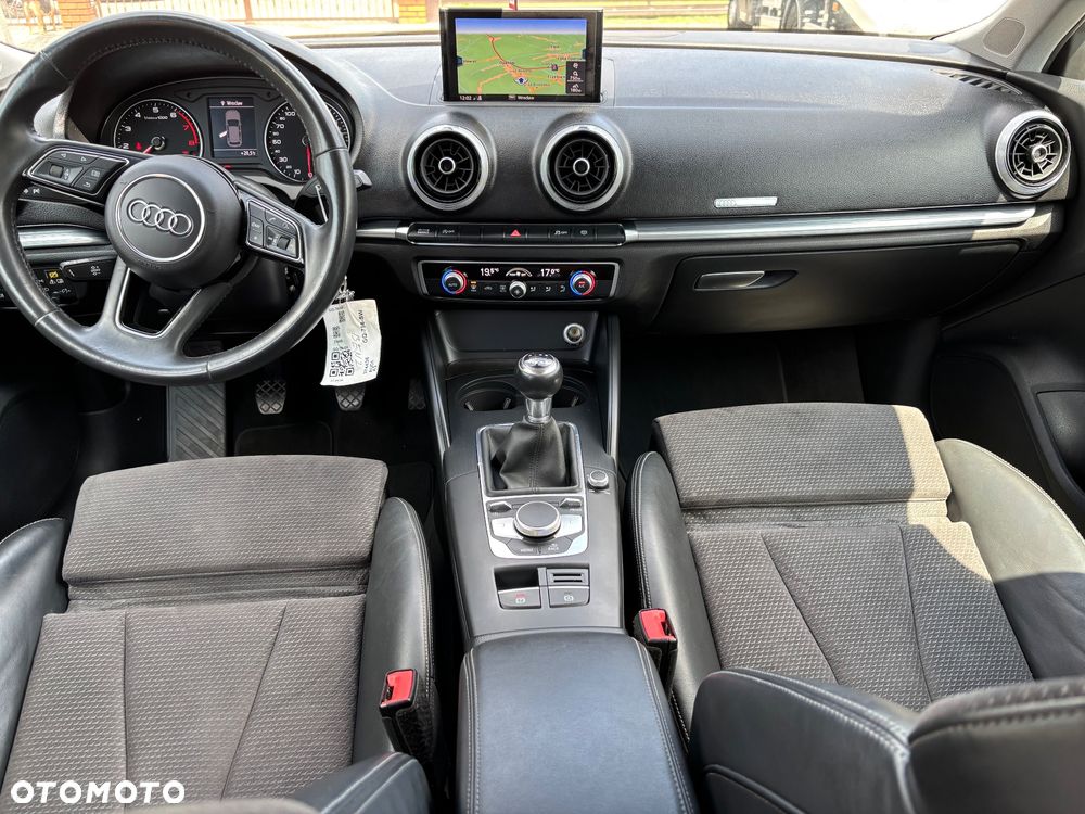 Audi A3 Sportback - 15