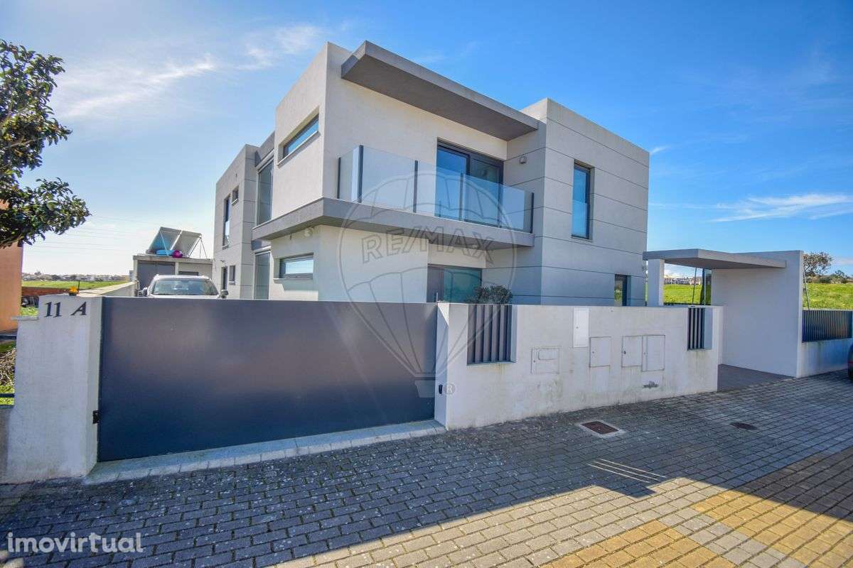 Moradia T5 para venda - Grande imagem: 3/50