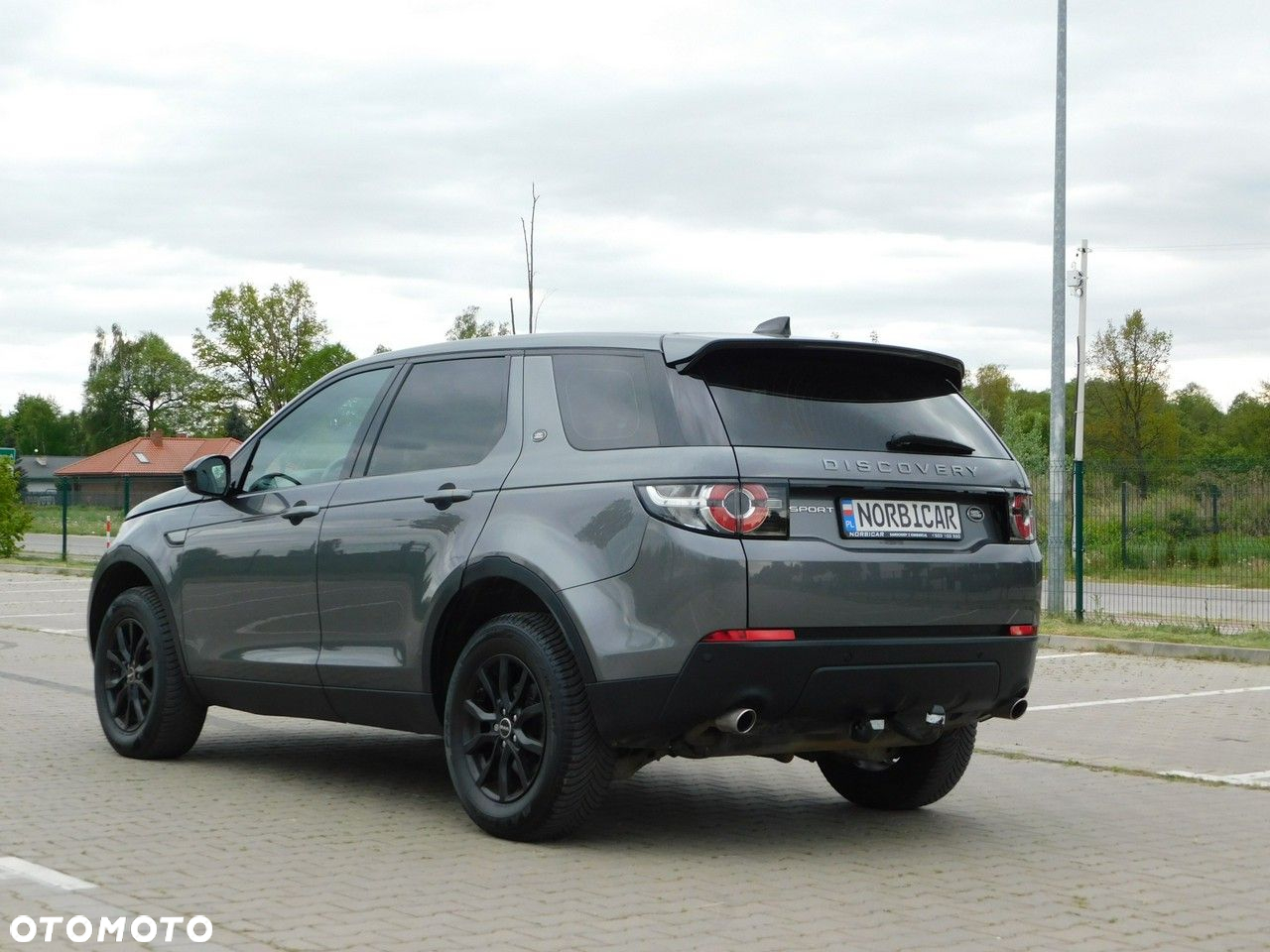 Land Rover Discovery Sport - 33