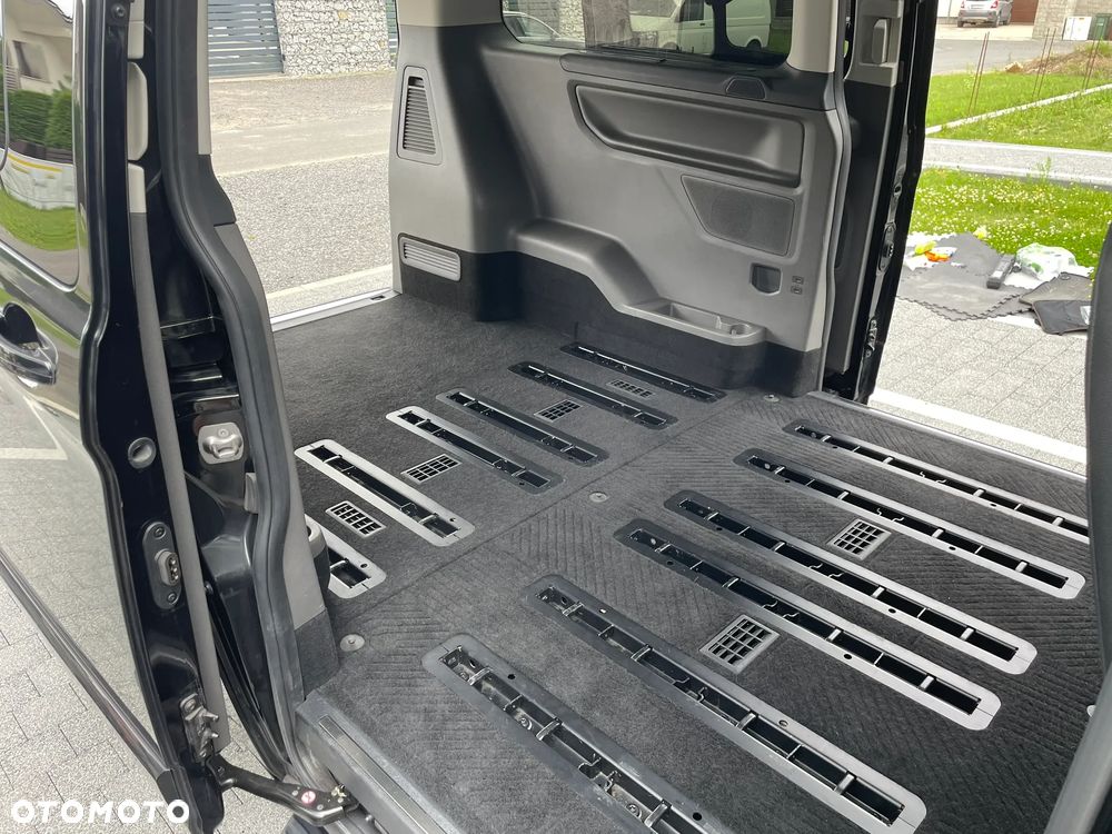 Ford Tourneo Custom 2.0 EcoBlue L2 Titanium X SelectShift - 25