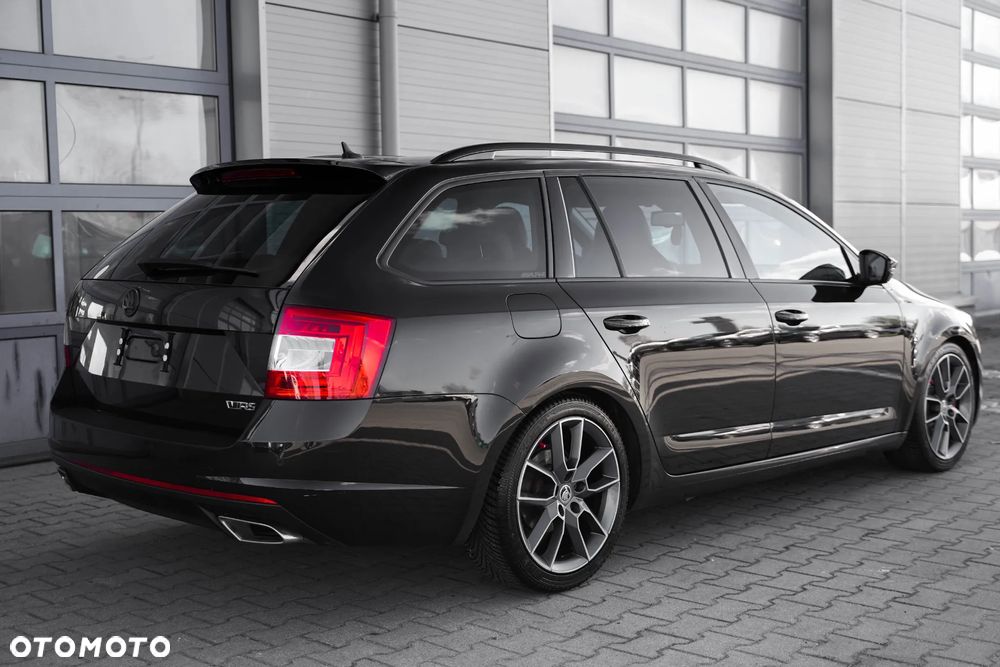 Skoda Octavia 2.0 TDI RS DSG - 7