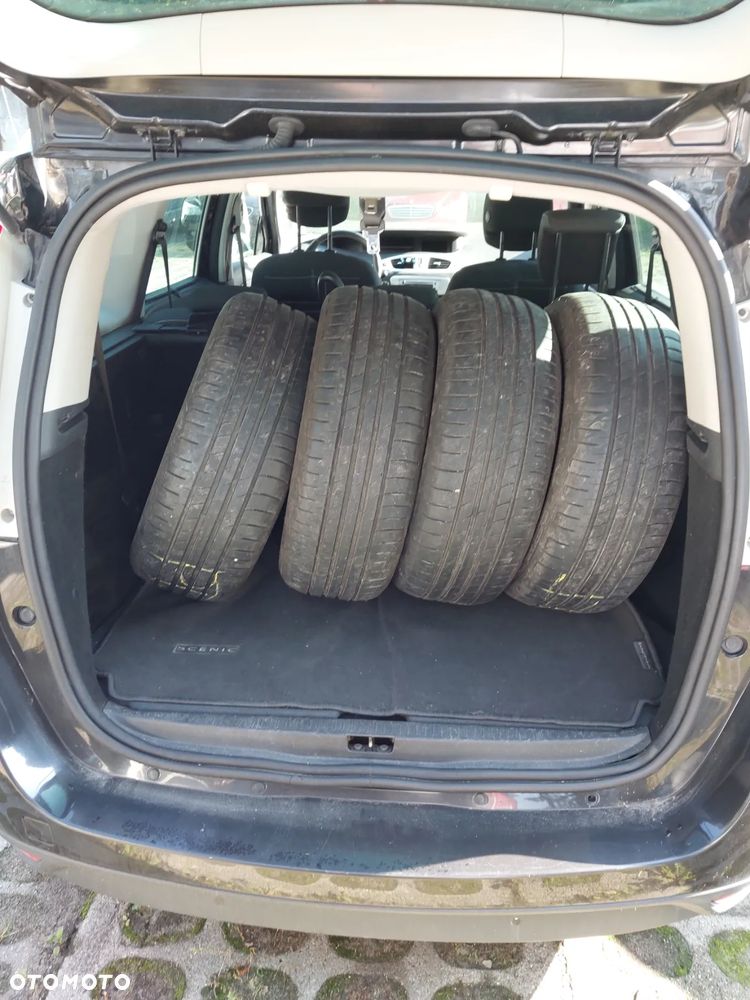 Renault Grand Scenic dCi 110 LIMITED - 9