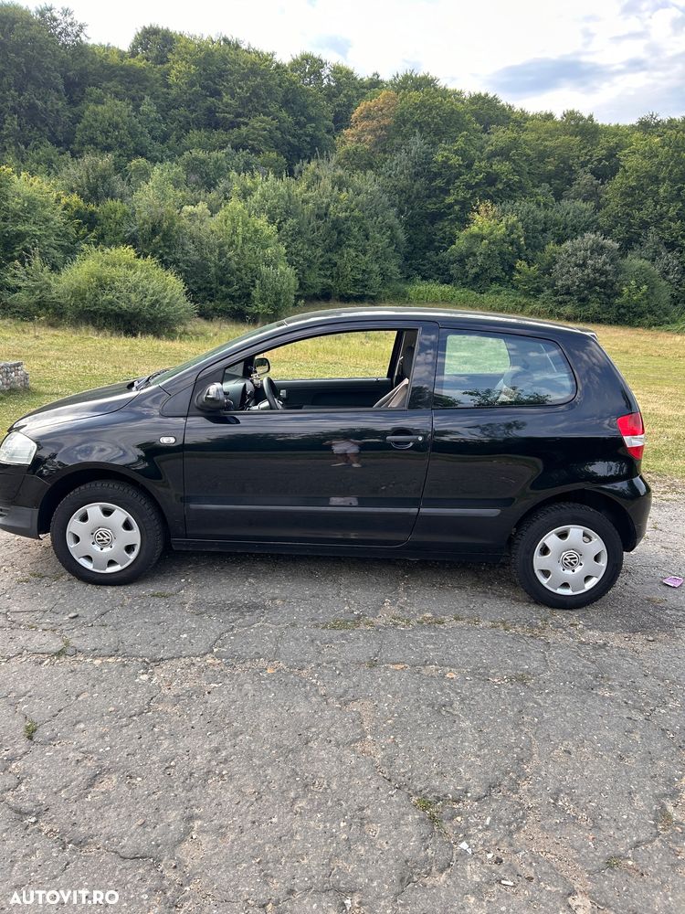 Volkswagen Fox - 2