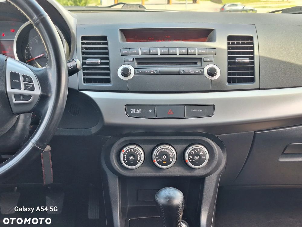 Mitsubishi Lancer 1.8 Inform - 26
