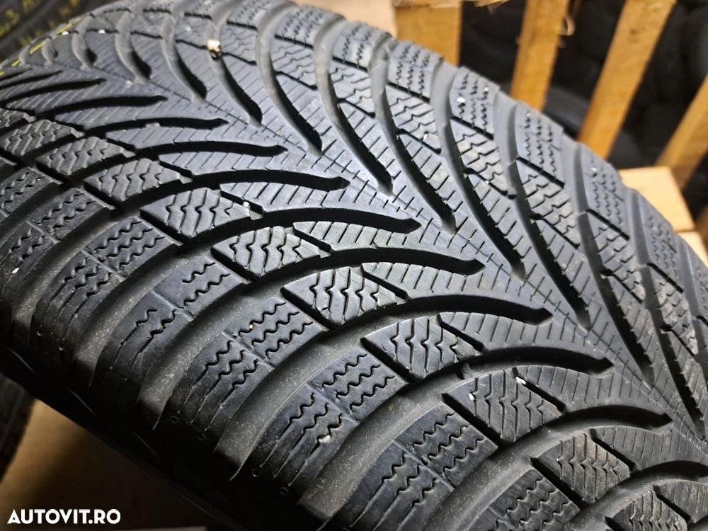 O anvelopa 215/60 R16 Apollo de iarna - 4