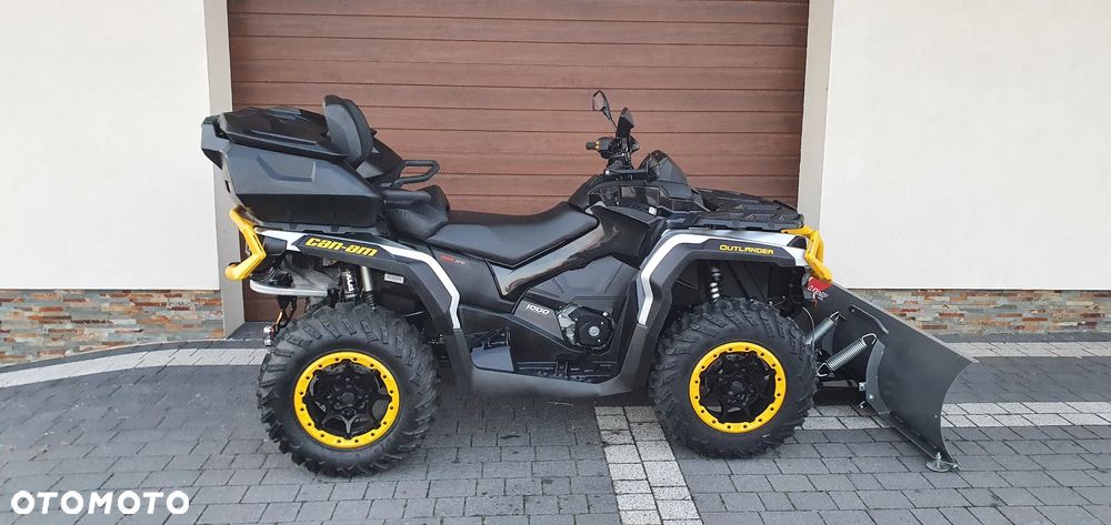 Can-Am Outlander Max - 4