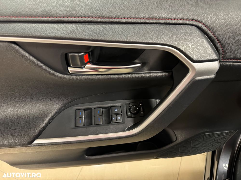 Toyota RAV4 Plug-in-Hybrid Style - 25