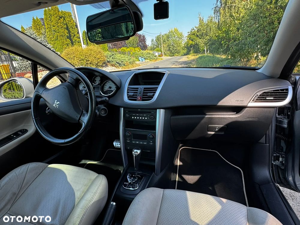 Peugeot 207 CC - 9