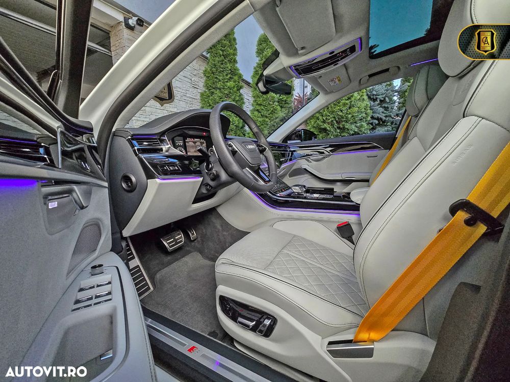 Audi S8 PI quattro Tiptronic MHEV - 26