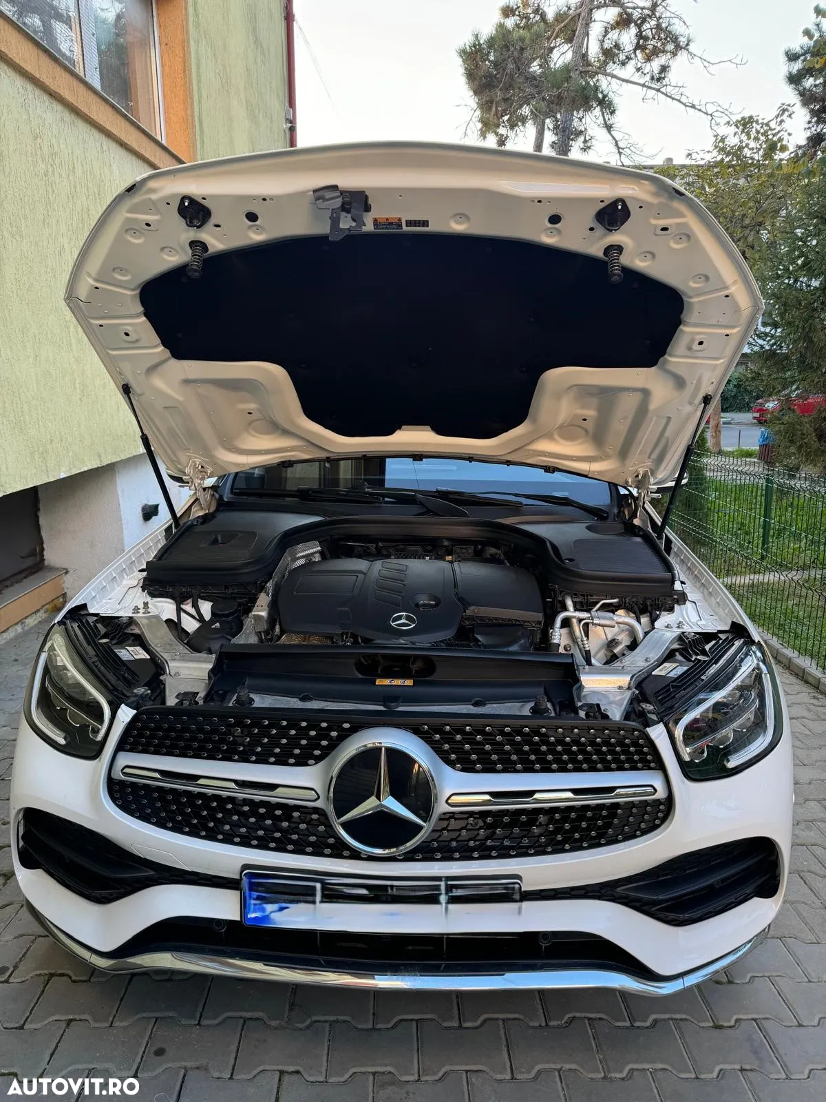 Mercedes-Benz GLC Coupe 220 d 4MATIC - 10