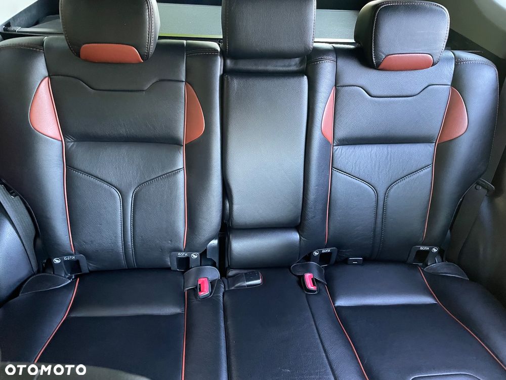 Toyota RAV4 2.0 D-4D Premium - 23