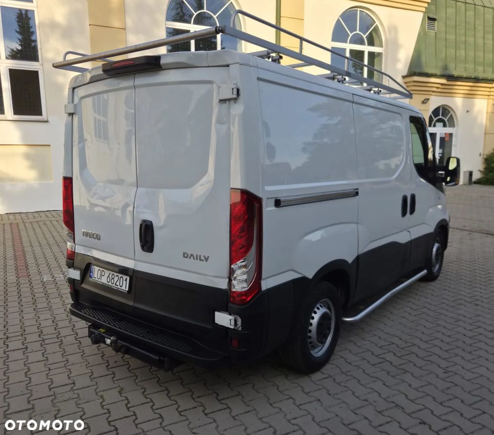 Iveco DAILY - 7