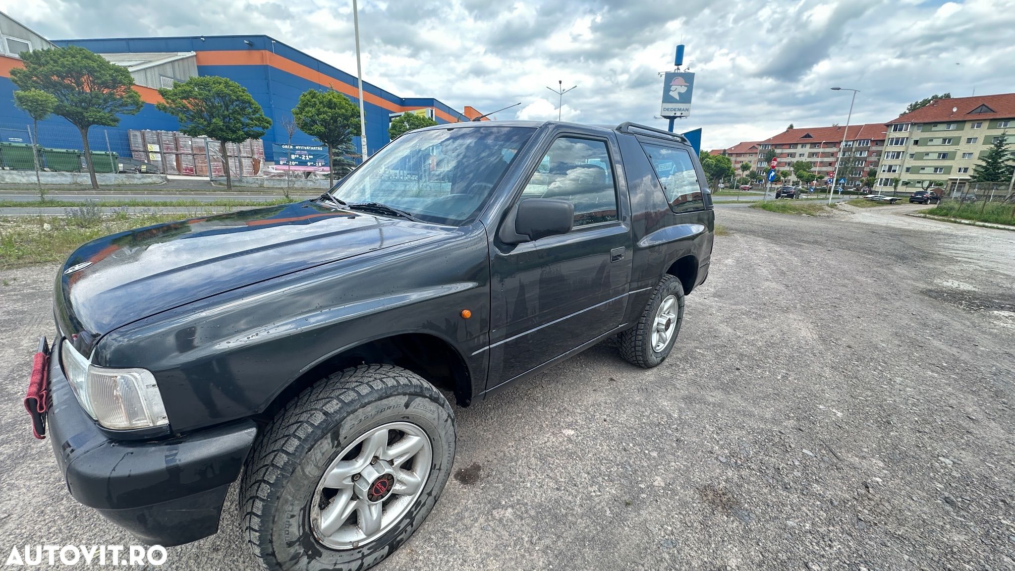 Opel Frontera - 1