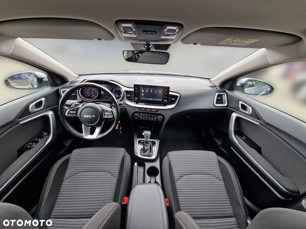 Kia XCeed 1.5 T-GDI M DCT - 11