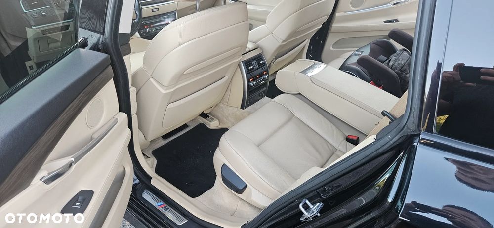 BMW 5GT 530d - 14