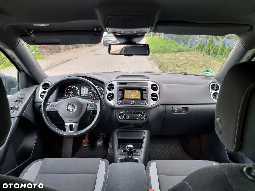 Volkswagen Tiguan 2.0 TDI 4Mot Perfectline R-Style - 15