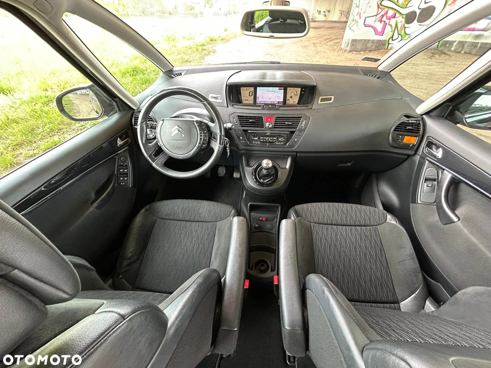 Citroën C4 Picasso - 11
