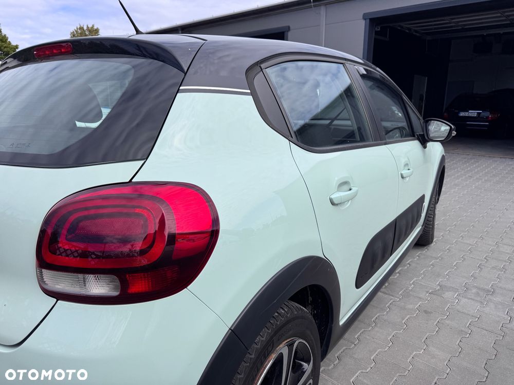 Citroën C3 Pure Tech 82 SHINE - 33
