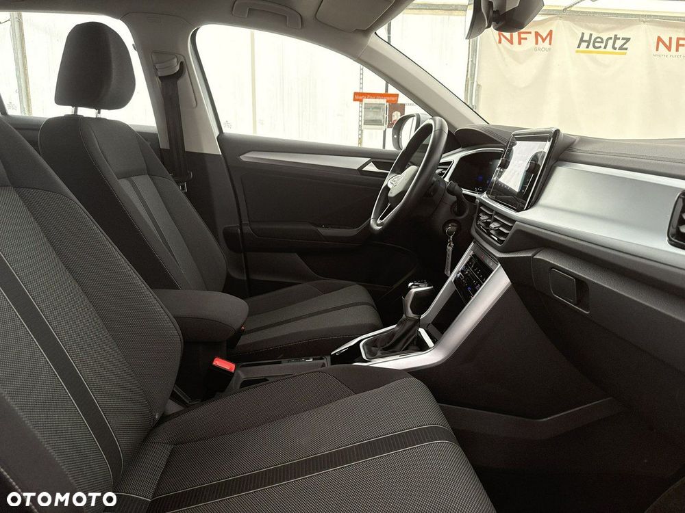 Volkswagen T-Roc - 22