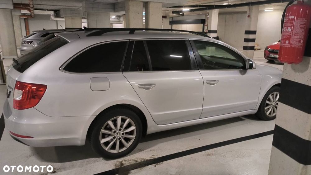 Skoda Superb 2.0 TDI Active - 4