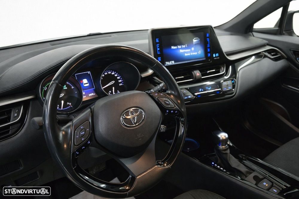 Toyota C-HR - 4
