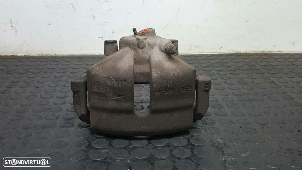 PINÇA DE TRAVÃO FRENTE ESQUERDA VOLKSWAGEN CADDY KA/KB (2K) LIFE - 1