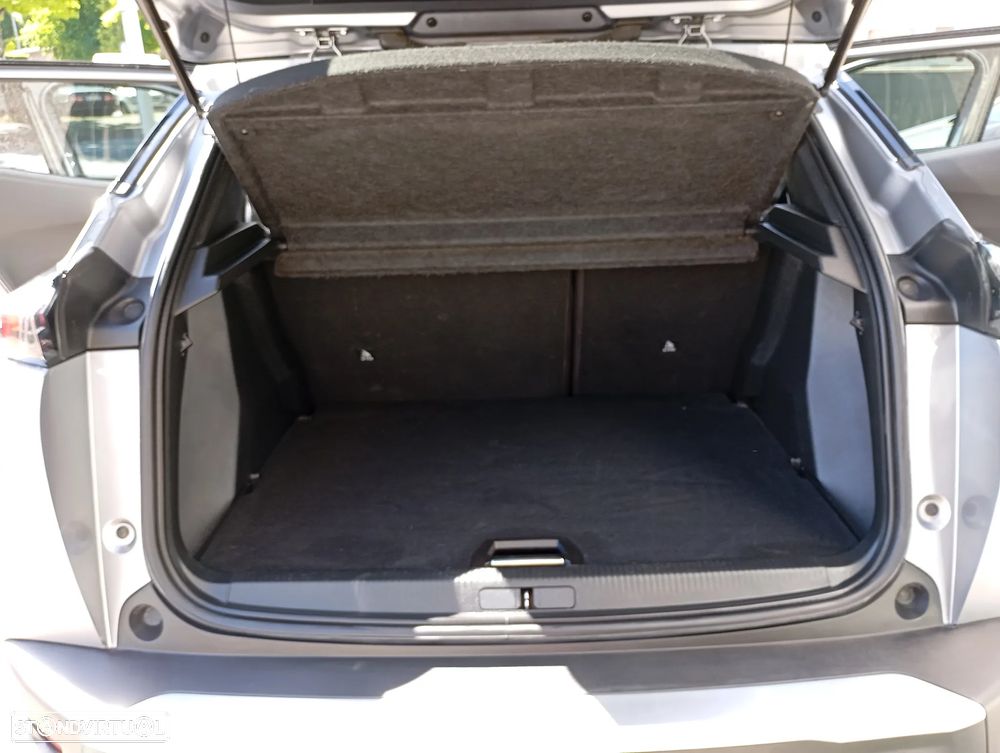 Peugeot 2008 PureTech 130 EAT8 Allure Pack - 12