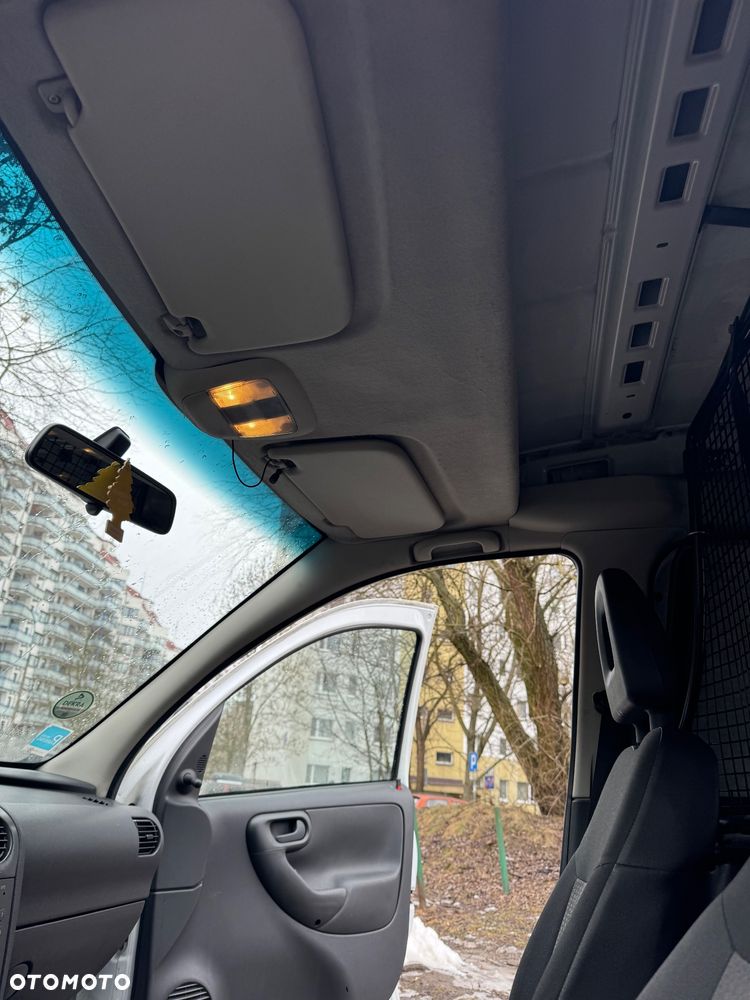 Opel Combo - 17