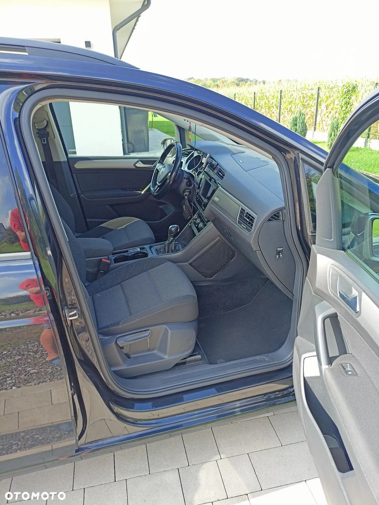 Volkswagen Touran 2.0 TDI BMT Highline DSG - 11
