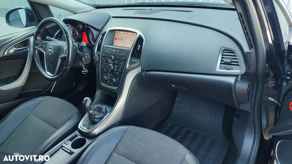Opel Astra 1.6i Cosmo - 6