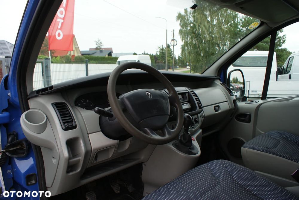 Renault Trafic - 13