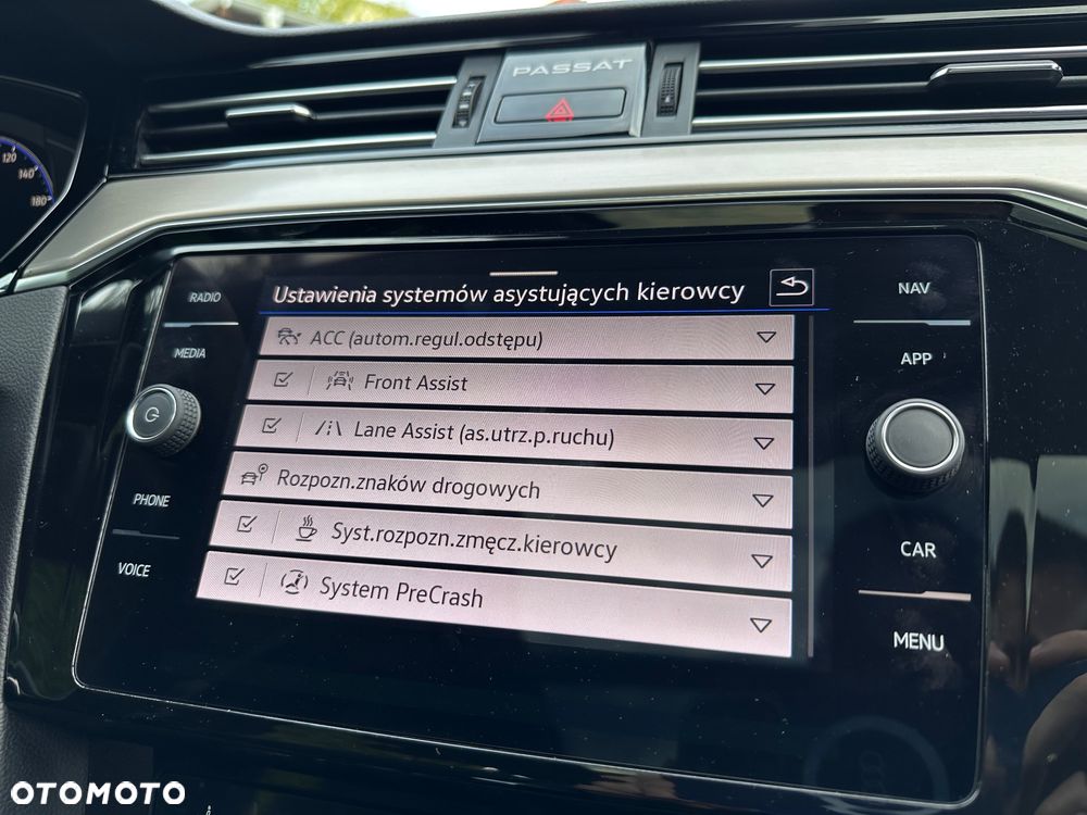 Volkswagen Passat 2.0 TDI EVO Elegance DSG - 37