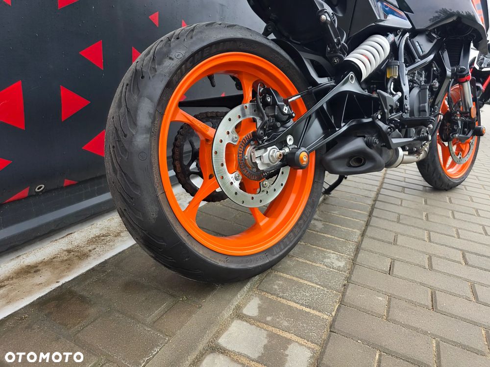 KTM Duke 125 - 7