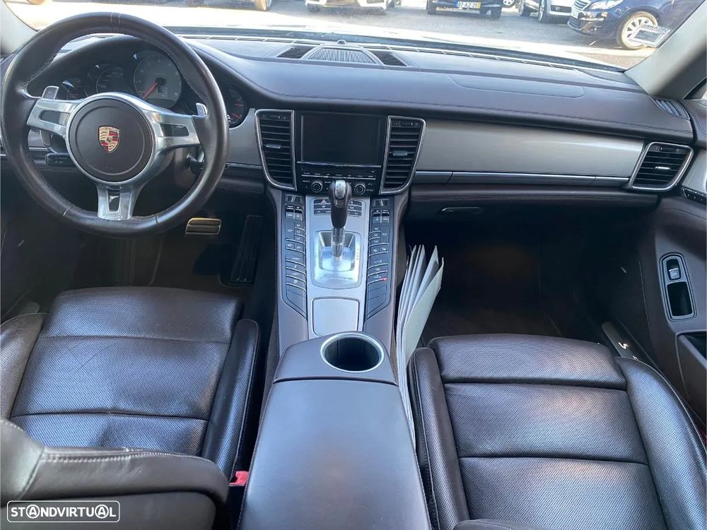 Porsche Panamera S Hybrid J19 - 16