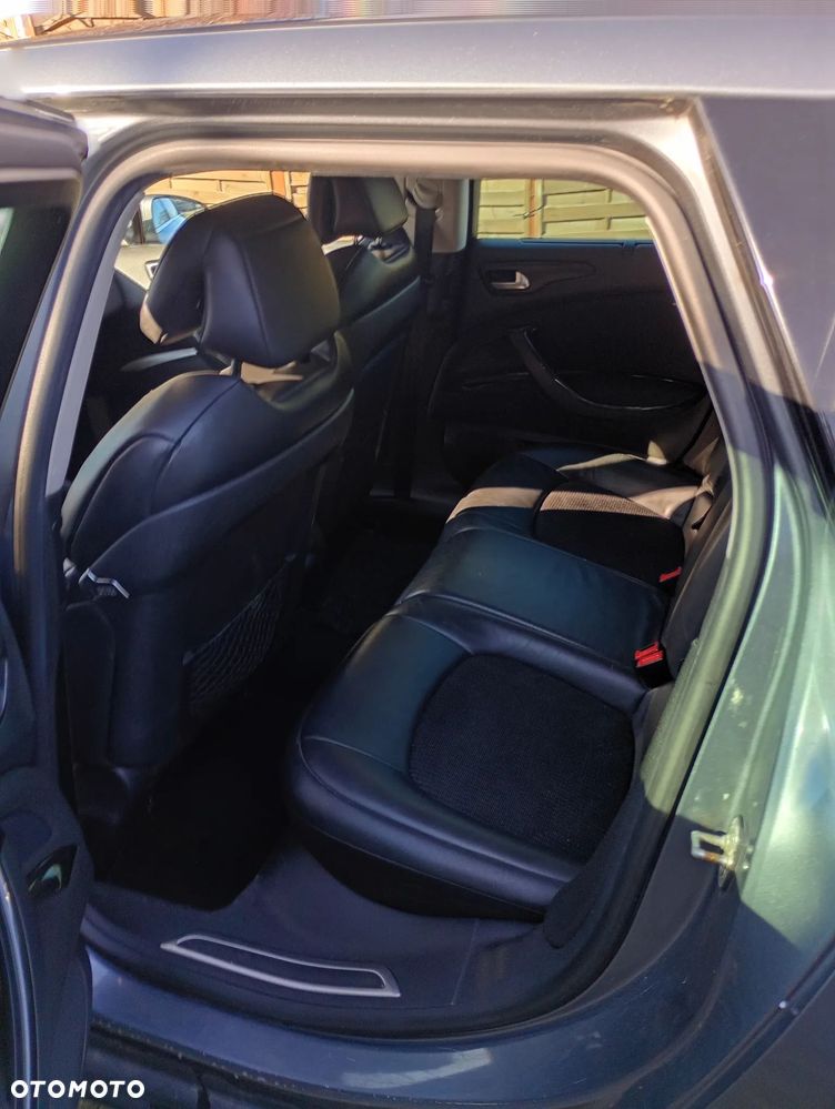 Citroën C5 V6 HDi 205 Biturbo FAP Exclusive - 8