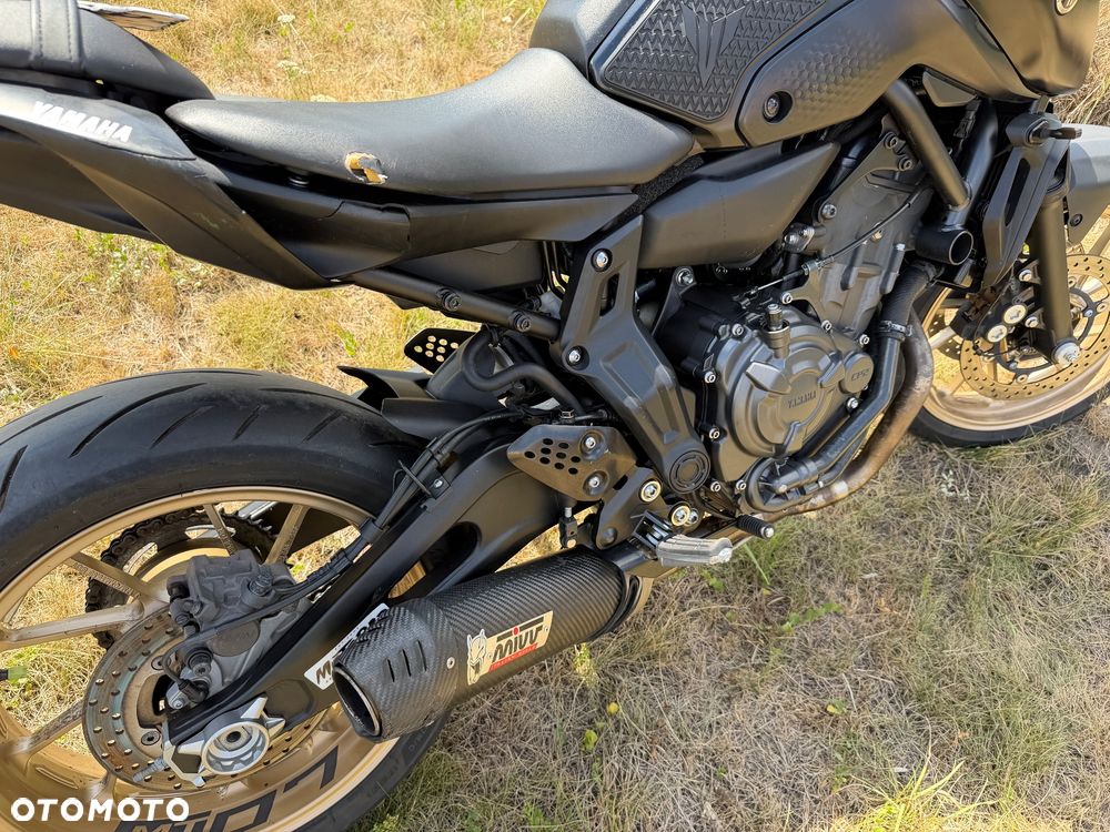 Yamaha MT - 6