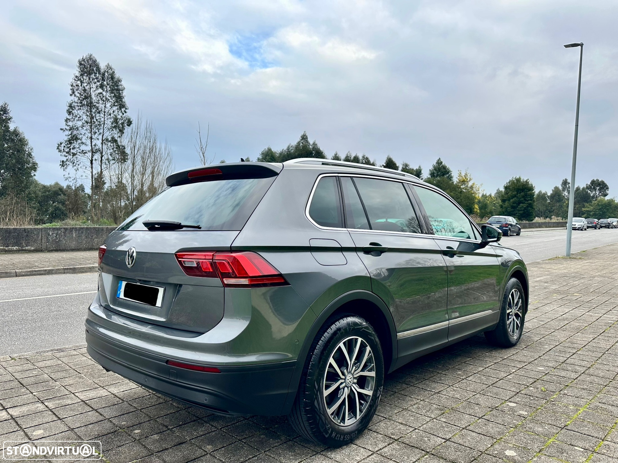 VW Tiguan 1.6 TDI Confortline - 7